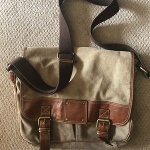 Fossil Satchel